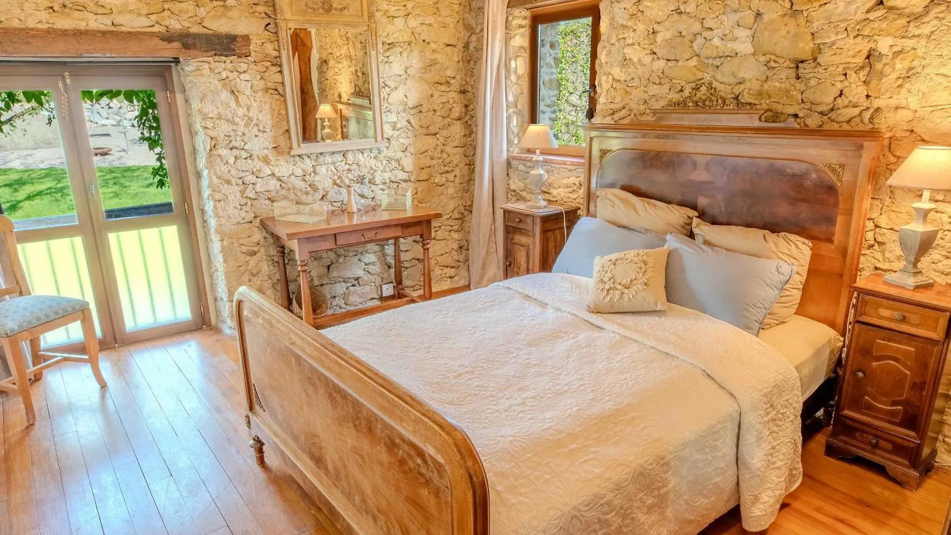 La Bastide Villa Puycalvel Lautrec 0*,  Frankrijk